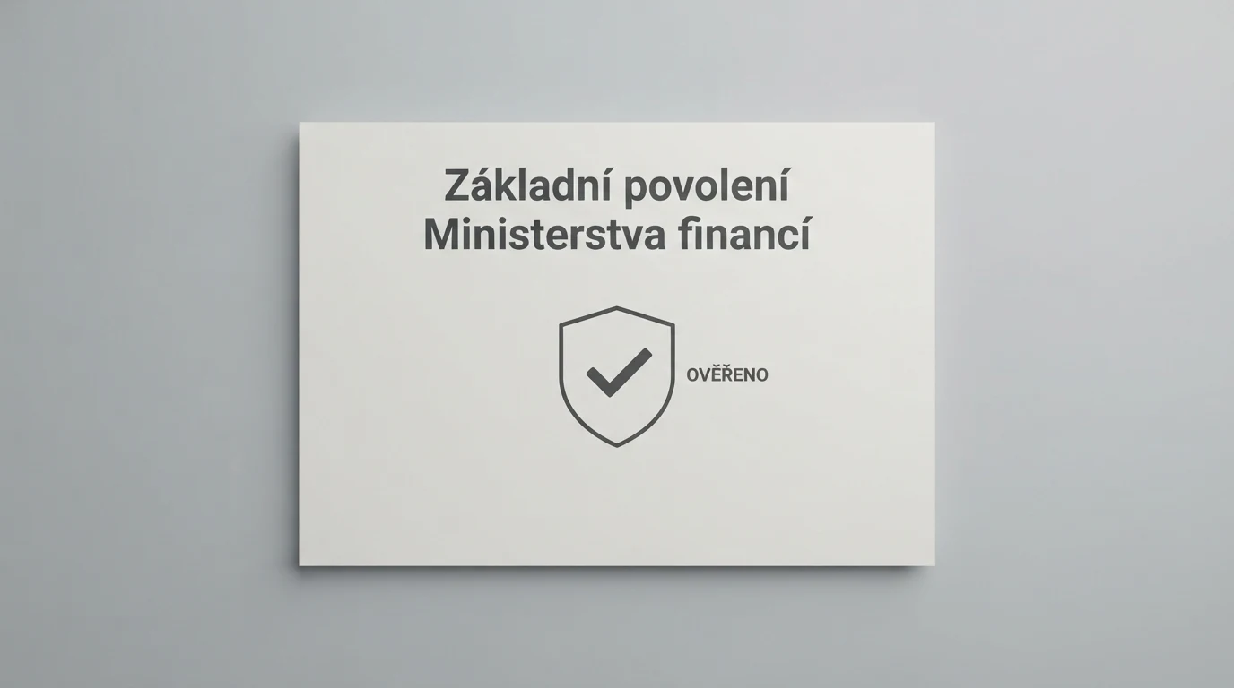Koláž symbolů české regulace: logo MF ČR, dokument základního povolení, razítko